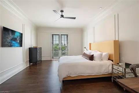 Bedroom - 111 5th Ave S, Naples, FL 34102 photo 3 of 4