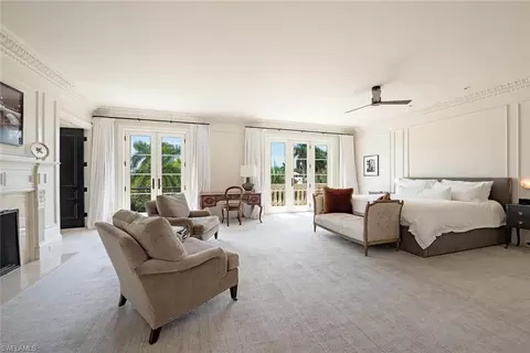 Bedroom - 111 5th Ave S, Naples, FL 34102 photo 1 of 4