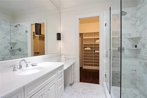 Bath - 111 5th Ave S, Naples, FL 34102 photo 2 of 3