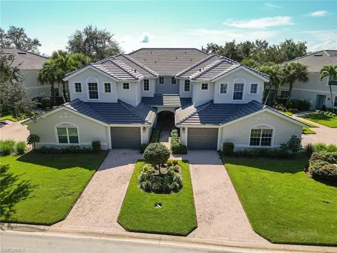 9151 Palmetto Ridge Dr #202, Bonita Springs, FL 34135