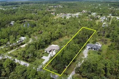 34 Nn 41st Ave NE, Naples, FL 34120