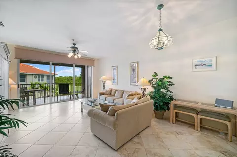 3522 Haldeman Creek Dr #131, Naples, FL 34112