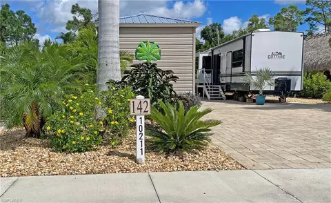 10211 Meadow Beauty Trl, Fort Myers, FL 33905