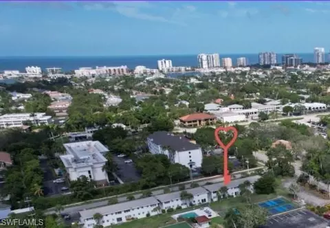 3250 10th St N #A6, Naples, FL 34103