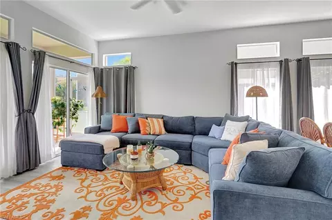 12863 Devonshire Lakes Cir, Fort Myers, FL 33913