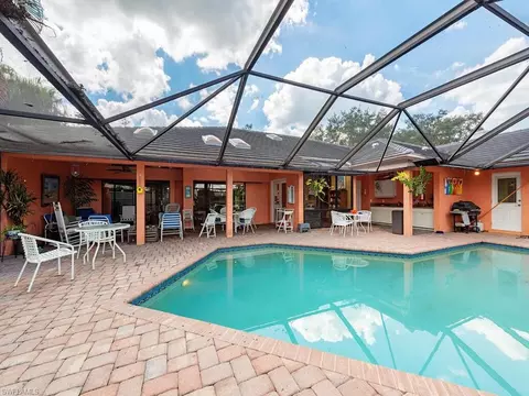 1201 Goldfinch Way #75, Naples, FL 34105