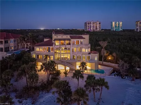 7425 Bay Colony Dr, Naples, FL 34108