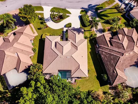 9167 Pinnacle Ct, Naples, FL 34113 photo 37