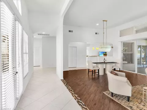 9167 Pinnacle Ct, Naples, FL 34113 photo 5
