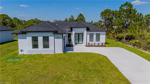 3008 37th St W, Lehigh Acres, FL 33971