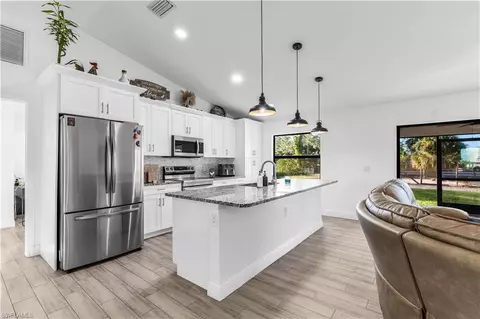 Kitchen - 7969 19th Ter, Labelle, FL 33935 photo 1 of 1