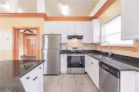875 Limpkin Rd, Naples, FL 34120 photo 9