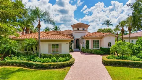 2040 Isla Vista Ln, Naples, FL 34105