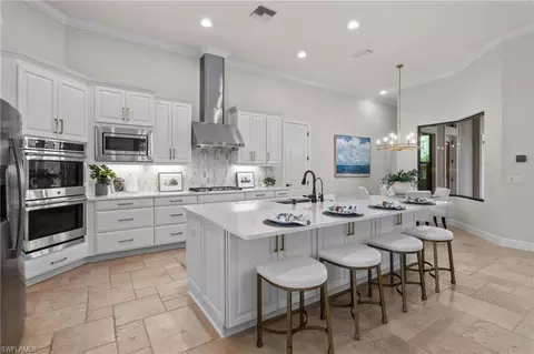 9309 Rapallo St, Naples, FL 34119 photo 6