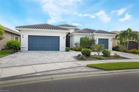 4609 Azalea Drive Dr, Naples, FL 34119 photo 2