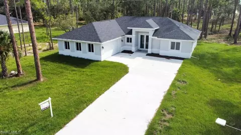7691 19th Pl, Labelle, FL 33935 photo 1