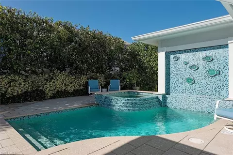 Exterior - 428 Central Ave, Naples, FL 34102 photo 7 of 8