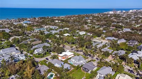 View/Area - 428 Central Ave, Naples, FL 34102 photo 1 of 4