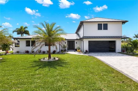 851 Angel Wing Dr, Sanibel, FL 33957