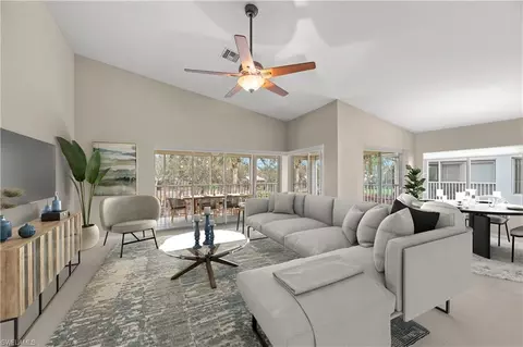 8461 Southbridge Dr #3, Fort Myers, FL 33967
