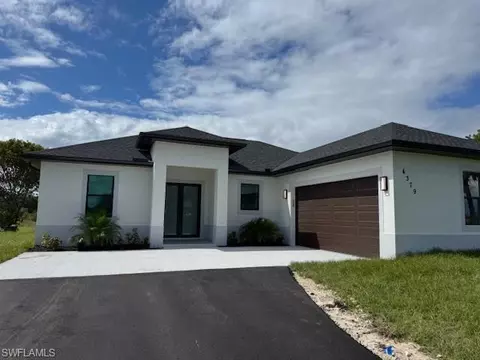 4379 NE 20th St, Naples, FL 34120