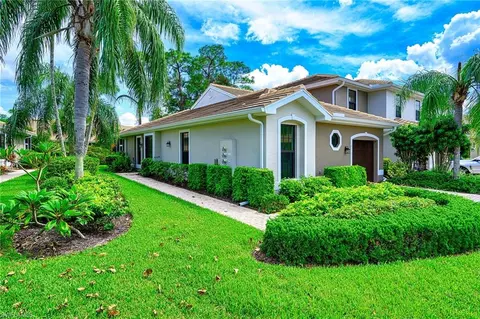 7670 Meadow Lakes Dr #1501, Naples, FL 34104