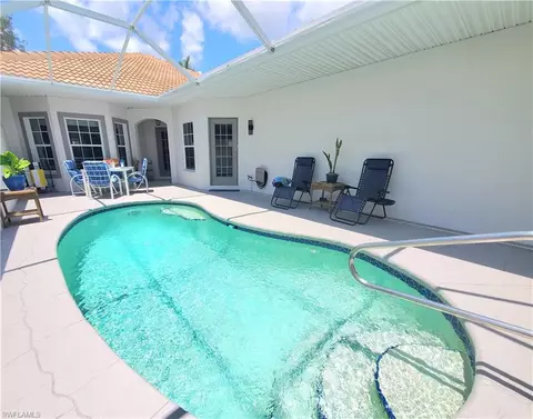 Exterior - 267 Glen Eagle Cir, Naples, FL 34104 photo 2 of 5