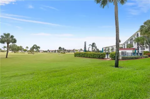 Exterior - 37 High Point Cir E #107, Naples, FL 34103 photo 6 of 9