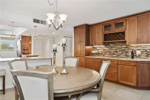 270 N Collier Blvd #202, Marco Island, FL 34145