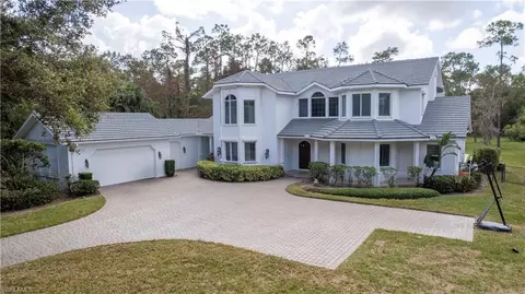 5920 Bur Oaks Ln, Naples, FL 34119
