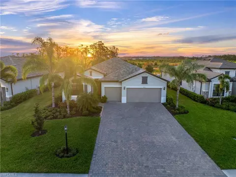 17572 Kinzie Ln, Estero, FL 33928