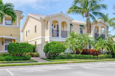 8027 Sorrento Ln, Naples, FL 34114