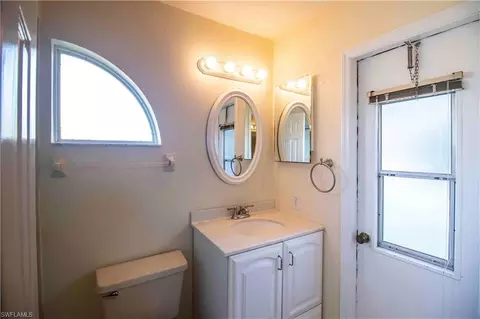 Bath - 20781 Andiron Pl, Estero, FL 33928 photo 2 of 4