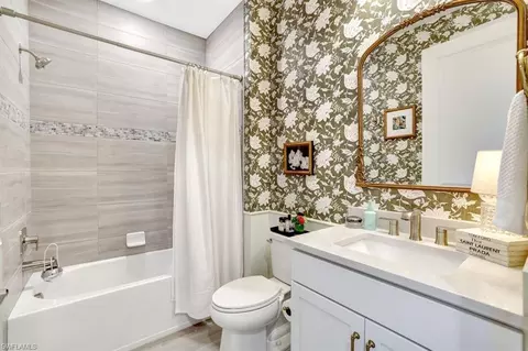Bath - 20410 Pebble Glen Dr, Estero, FL 33928 photo 2 of 2