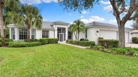 3974 Recreation Ln, Naples, FL 34116
