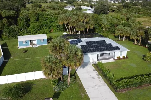 1275 Banner Dr, Labelle, FL 33935