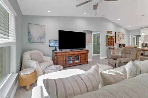 1275 Banner Dr, Labelle, FL 33935 photo 4