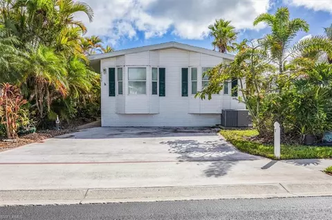 2069 Flycaster Pt, Naples, FL 34120