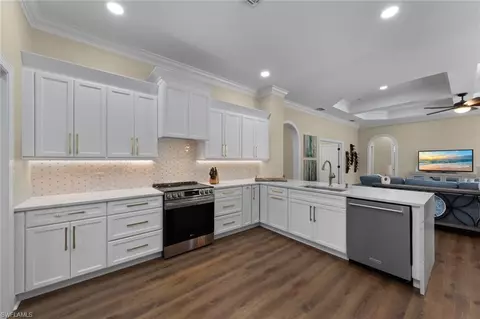 Kitchen - 20048 Buttermere Ct, Estero, FL 33928 photo 2 of 3