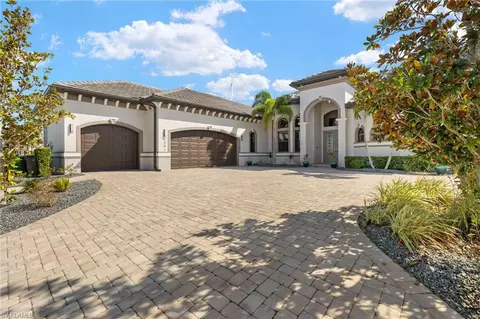 5341 SW 11th Ave, Cape Coral, FL 33914