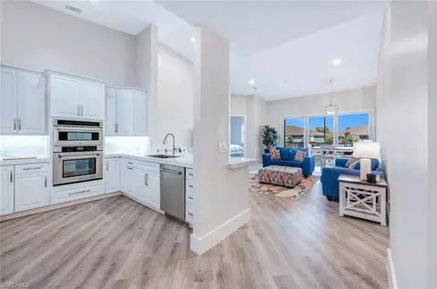 835 Bentwater Cir #203, Naples, FL 34108