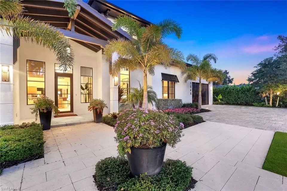 Exterior - 1546 Mandarin Rd, Naples, FL 34102 photo 2 of 18