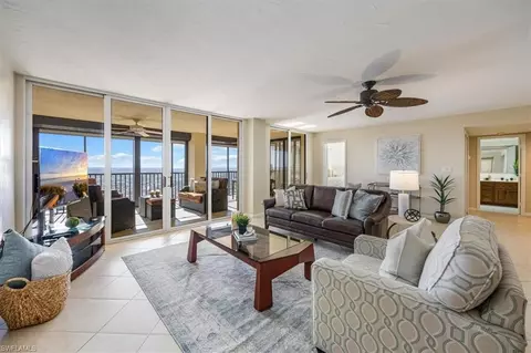 5601 Turtle Bay Dr #2003, Naples, FL 34108