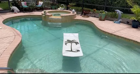 253 Viking Way, Naples, FL 34110