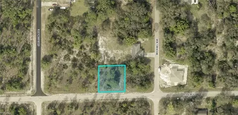 1903 E 14th St, Lehigh Acres, FL 33972