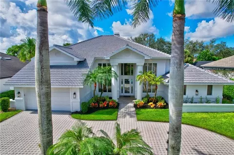 250 Silverado Dr, Naples, FL 34119