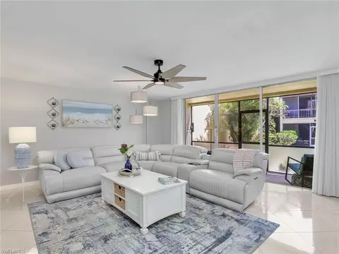 2907 Del Prado Blvd S #E8, Cape Coral, FL 33904