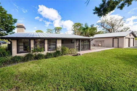 18090 Matt Rd, North Fort Myers, FL 33917