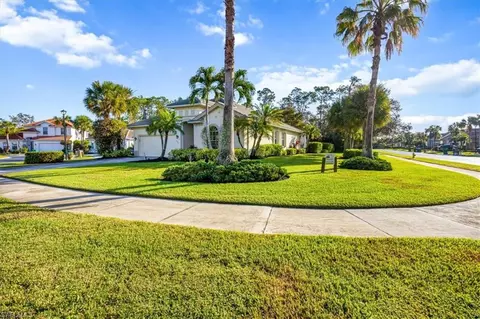 Exterior - 16213 Parque Ln, Naples, FL 34110 photo 5 of 8