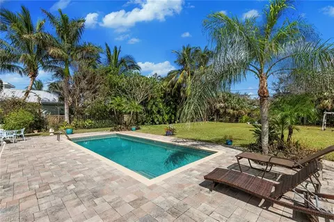 Exterior - 1400 Mandarin Rd, Naples, FL 34102 photo 8 of 12
